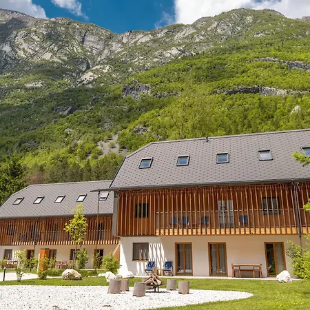Residence Soca * Soča